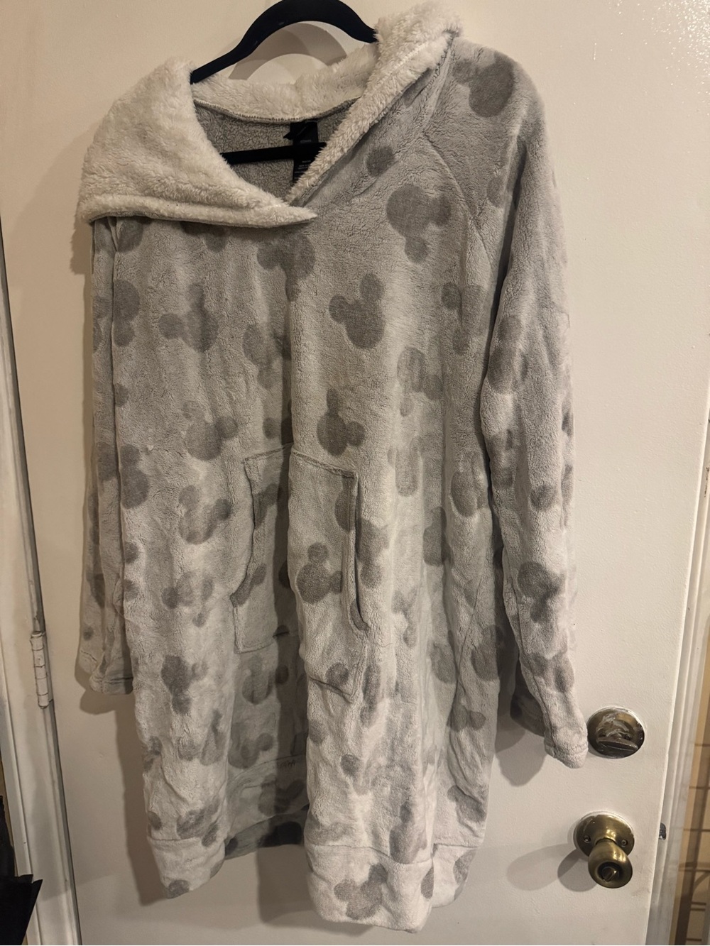 Disney Plush Sherpa-Lined Hooded Tunic in Light Gray with Mickey Silhouettes